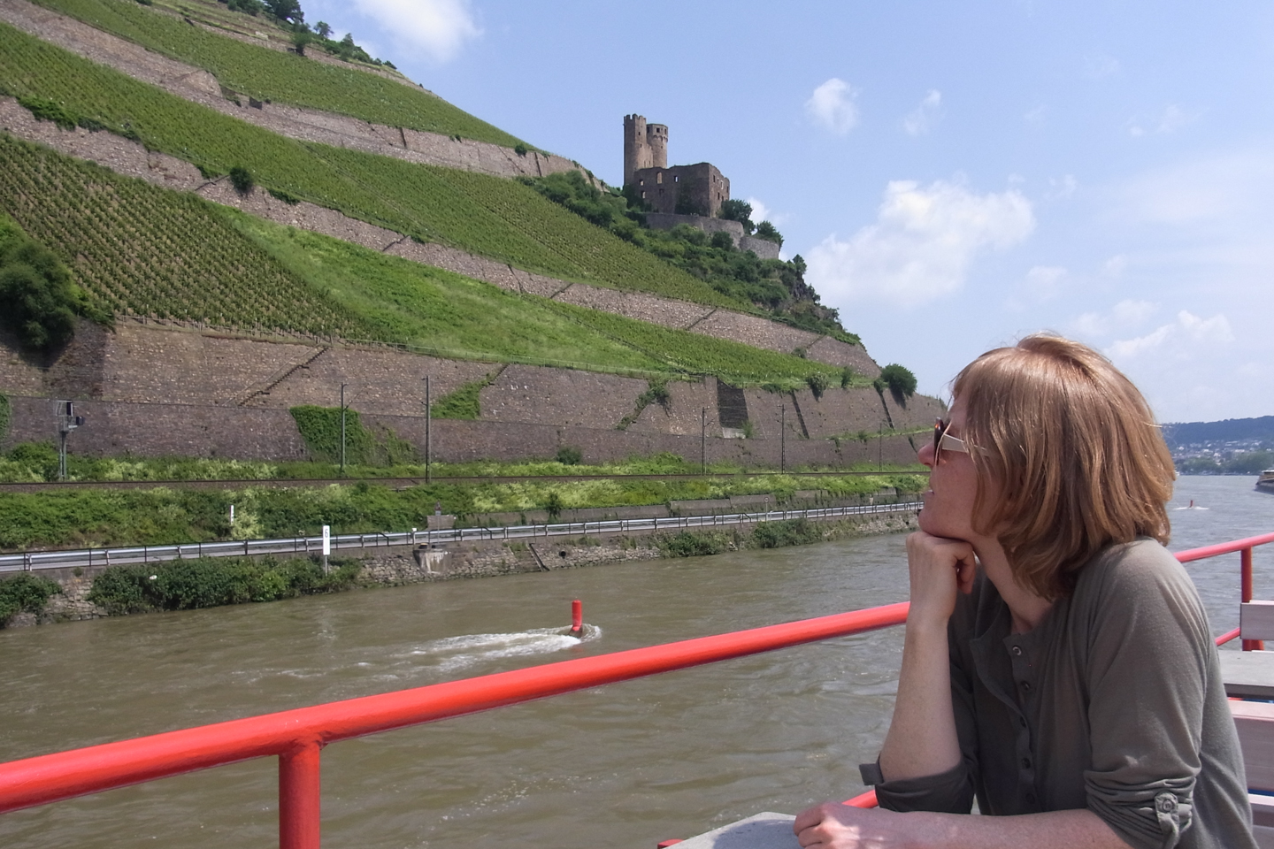 Prisca admiring the Ruins of Ehrenfels Castle